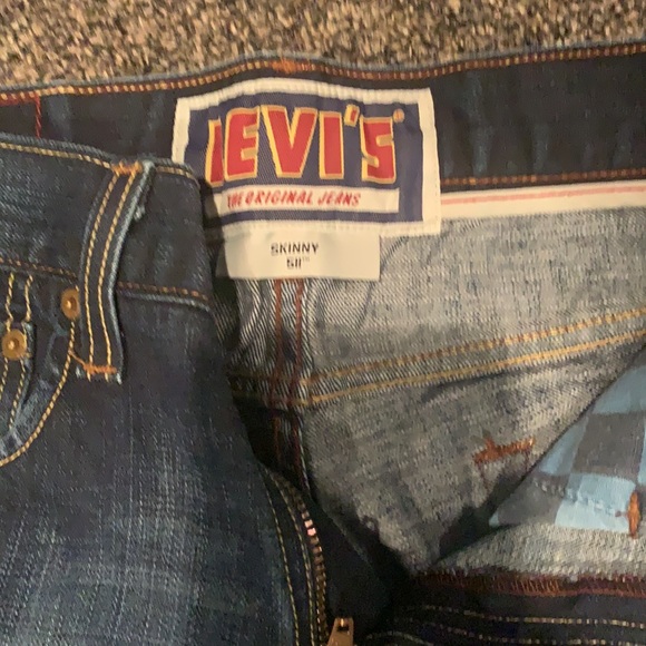 Levi’s Skinny 511 30 waist 32 length. - Picture 2 of 5